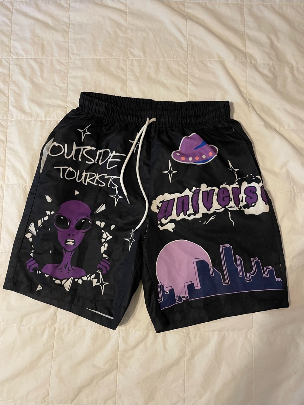 ROMWE Black & Purple Alien Graphic Swim Trunks with Drawstring